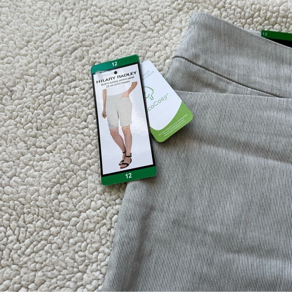 New Hilary Radley Gray Bermuda Shorts - Picture 3 of 9